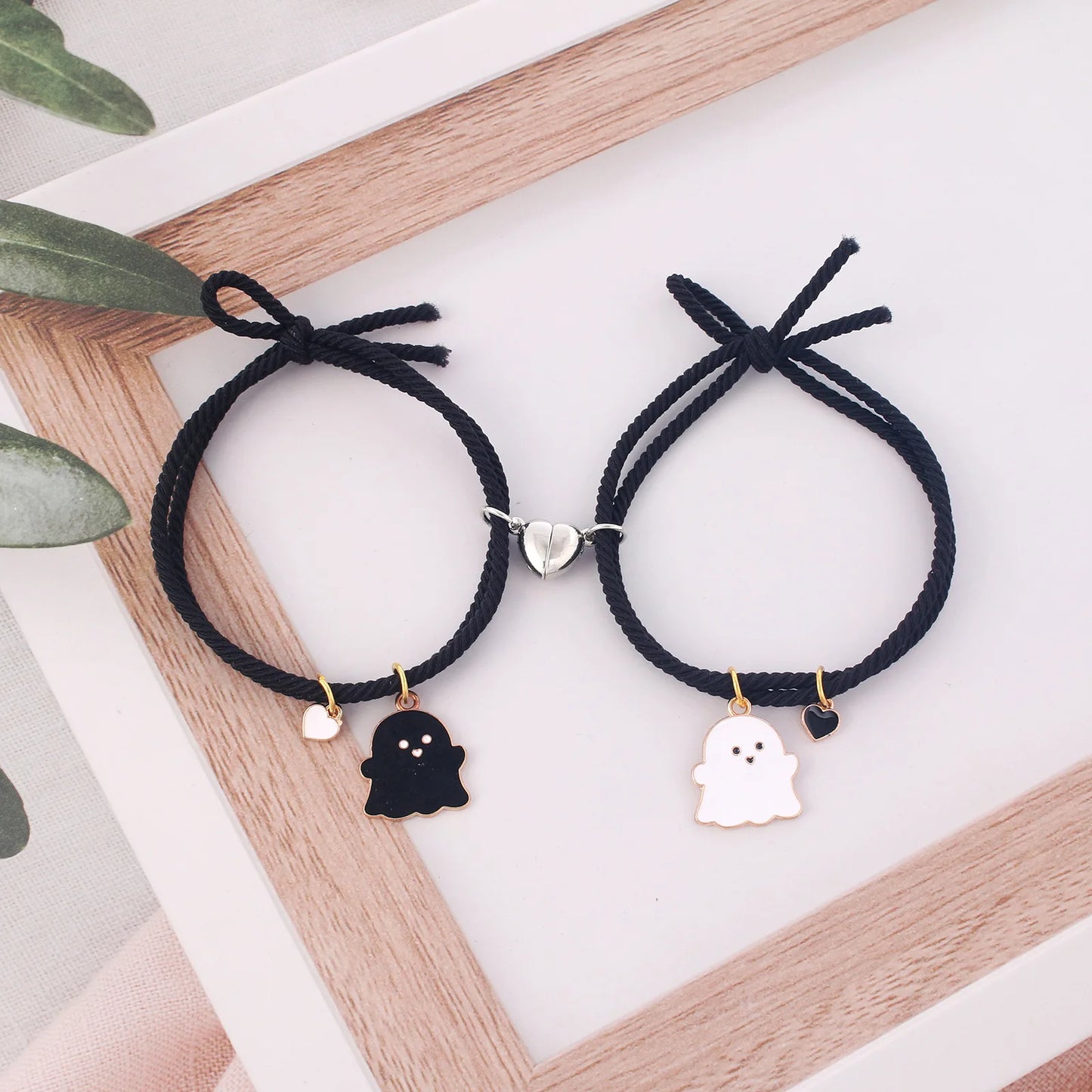 Halloween 2Pcs/Set Ghost Braided Bracelet for Lovers Long Distance Heart Magnet Couple Bracelets Friendship Fashion Jewelry Gift